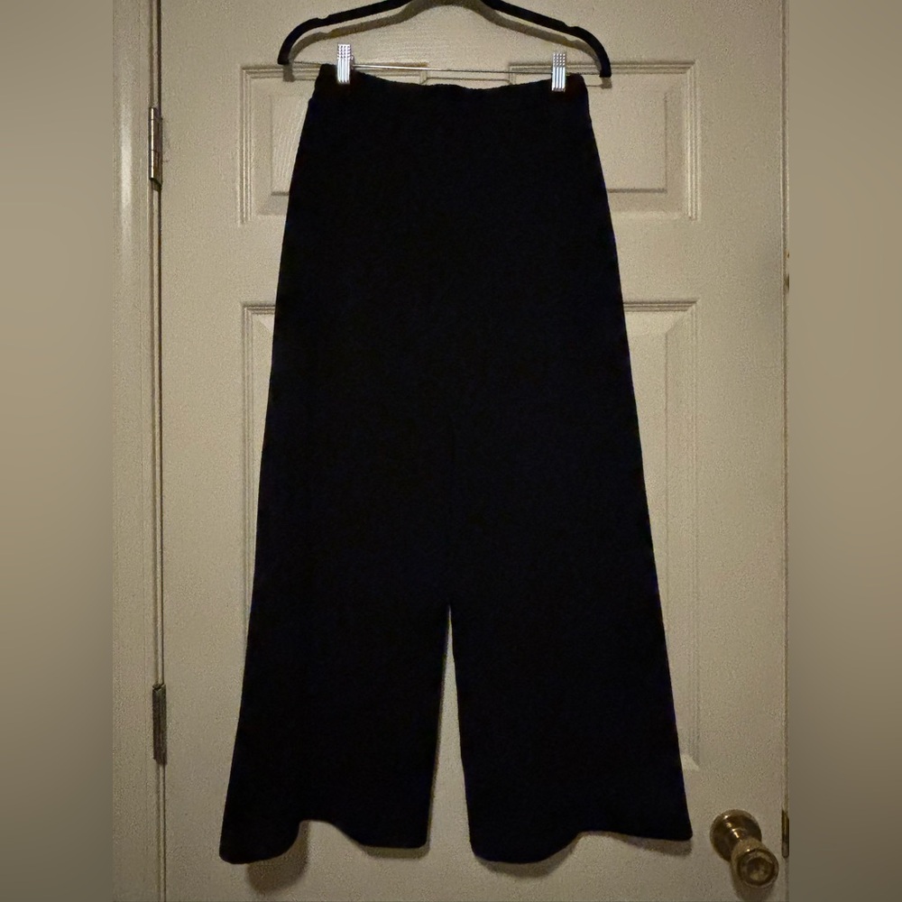 Spanx AirEssentials Wide Leg Pant - Picture 4 of 8